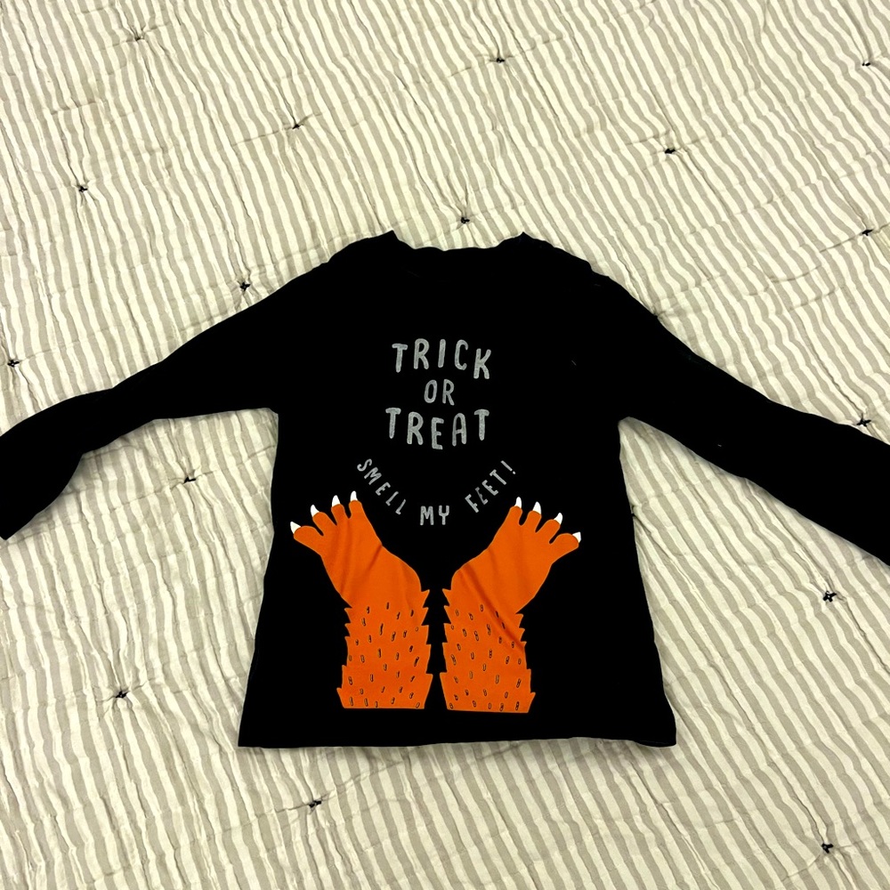 Trick or Treat - Smell My Feet Halloween top 2T